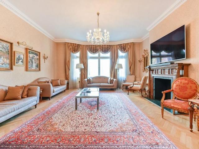 Apartment for rent in South Kensington, Greater London