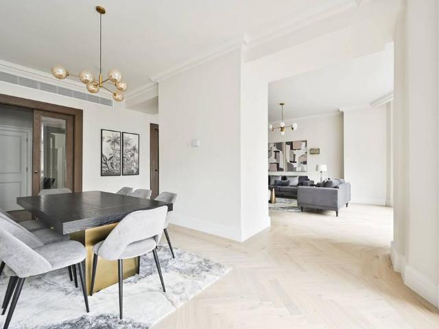 Apartment for rent in South Kensington, Greater London