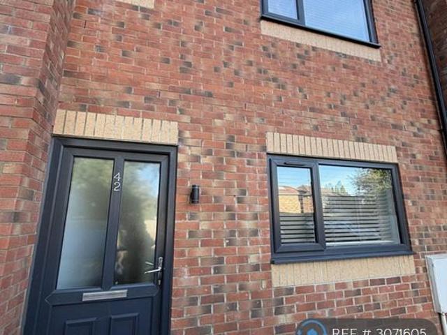 House for rent in Whitefield, Bury