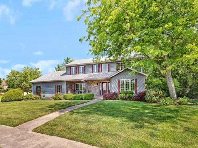 House for sale in Shorewood