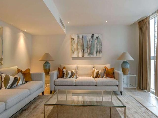Apartment for rent in South Kensington, Greater London