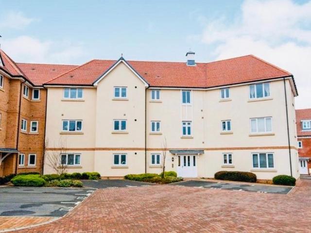 Apartment for rent in Polegate, Cross In Hand