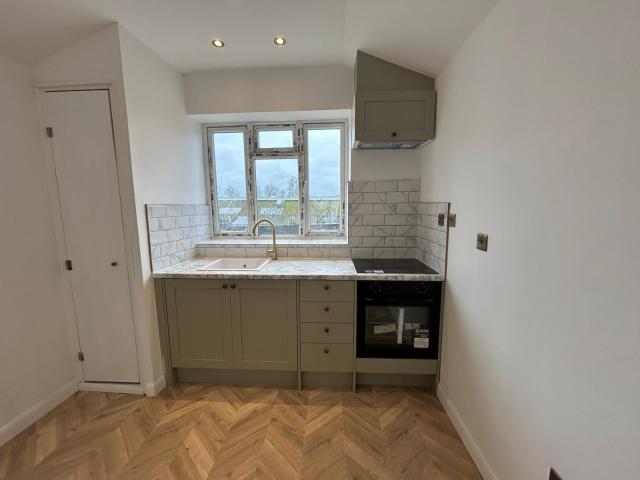 Studio for rent in Heathlands, East Sussex