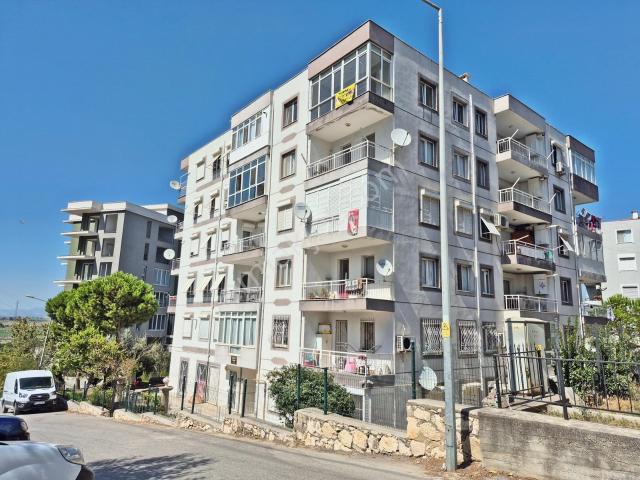 Menemen, İzmir içerisinde satılık mülk
