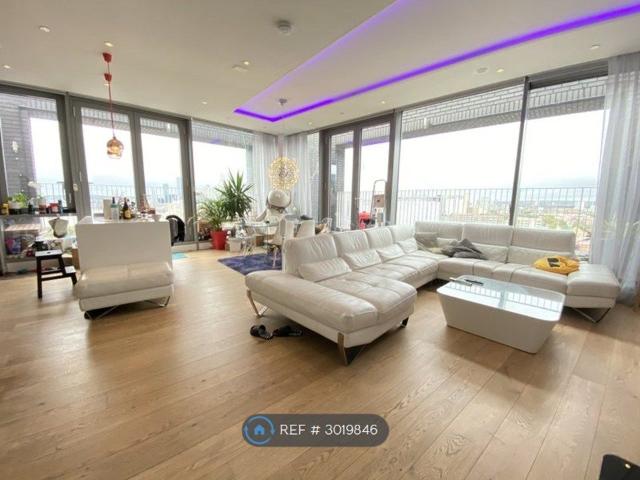 Apartment for rent in London City Island, Blackwall