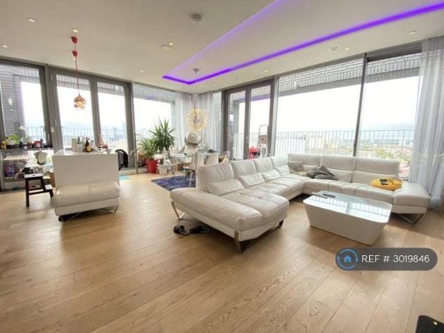 Apartment for rent in London City Island, Blackwall