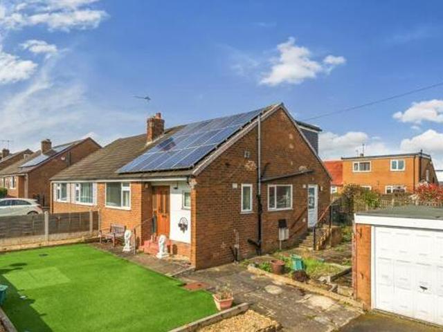 House for sale in Pudsey, West Yorkshire