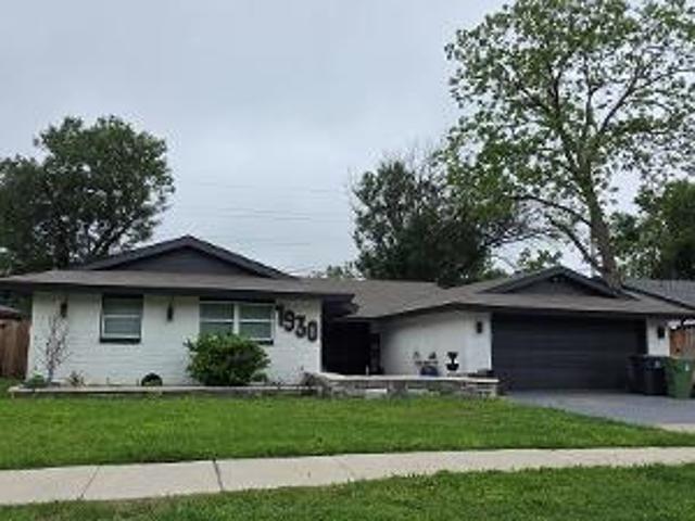 House for sale in Arlington