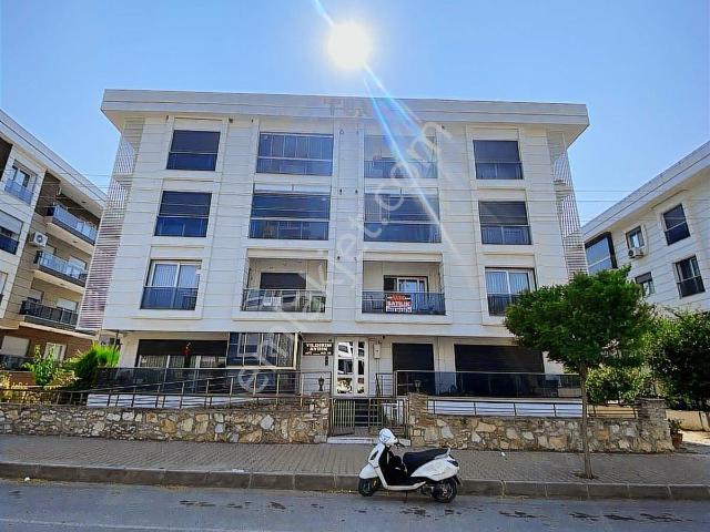 Tire, İzmir içerisinde satılık mülk