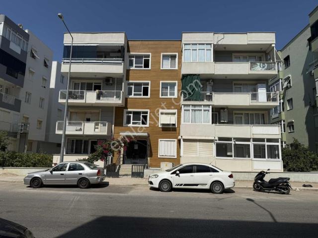 Tire, İzmir içerisinde kiralık mülk