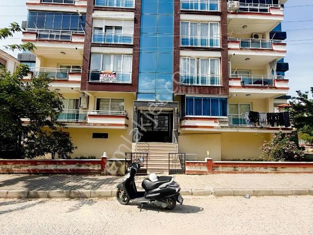 Tire, İzmir içerisinde satılık mülk