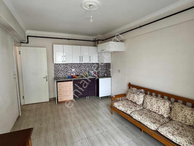Tire, İzmir içerisinde satılık mülk