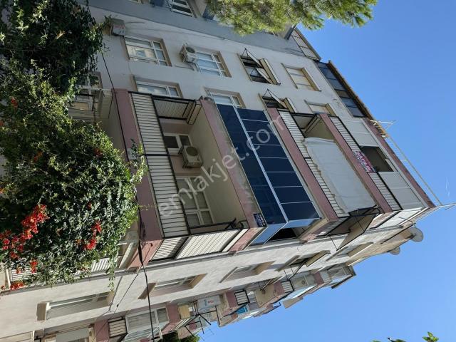 Tire, İzmir içerisinde kiralık mülk