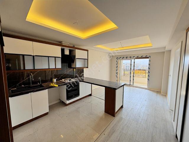 Tire, İzmir içerisinde kiralık mülk