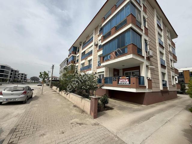 Tire, İzmir içerisinde satılık mülk