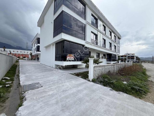 Tire, İzmir içerisinde satılık mülk