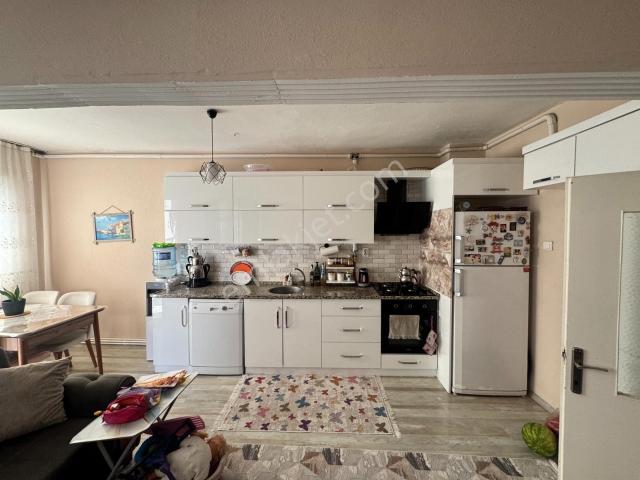 Tire, İzmir içerisinde satılık mülk