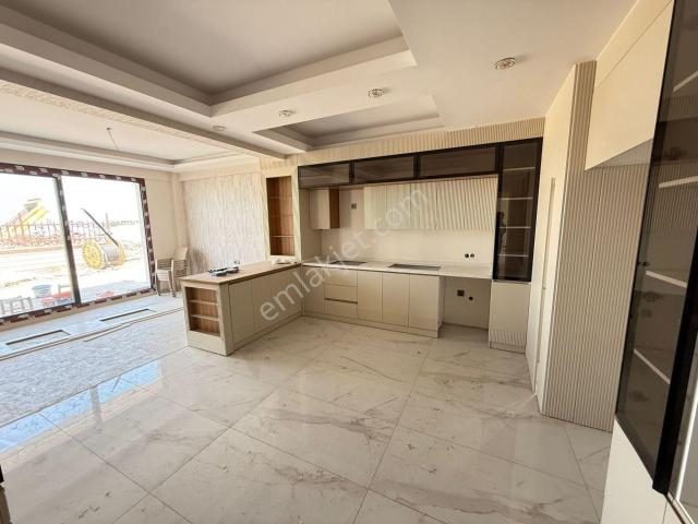 Sur içerisinde satılık Villa