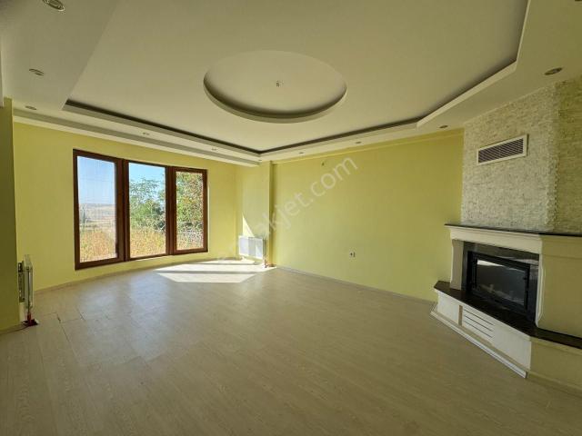 Sur içerisinde satılık Villa