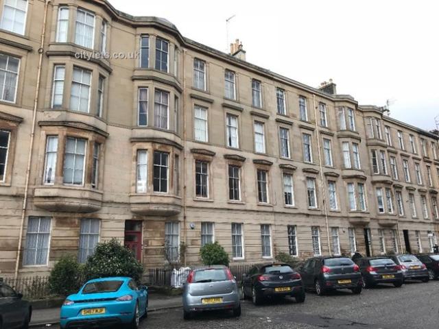 Flat for rent in Charing Cross, Cranstonhill