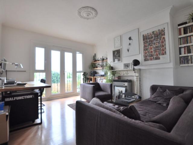 Apartment for rent in Haggerston, Greater London