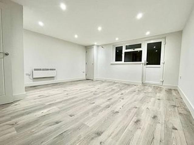 House for rent in East Cliff, Acol