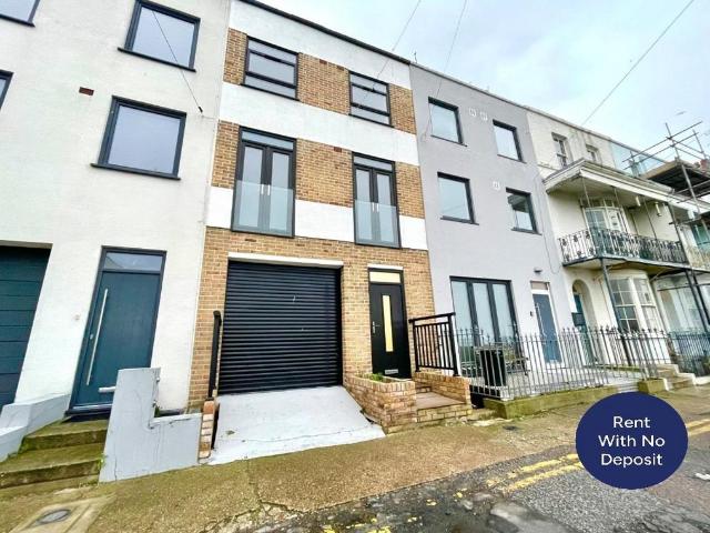 House for rent in East Cliff, Acol
