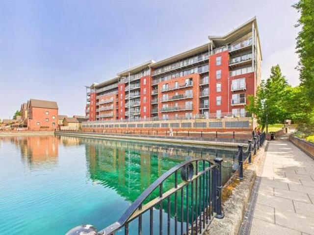 House for sale in Lakeside, South Yorkshire