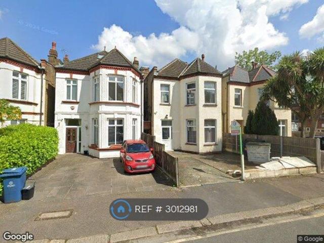Studio for rent in Kenton, Greater London