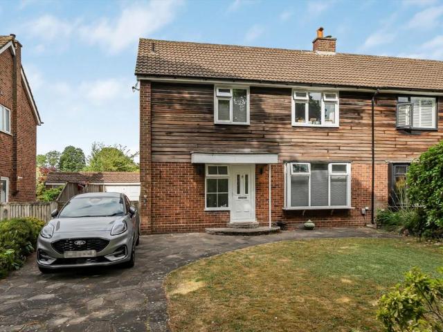 House for rent in Lower Halliford, Surrey