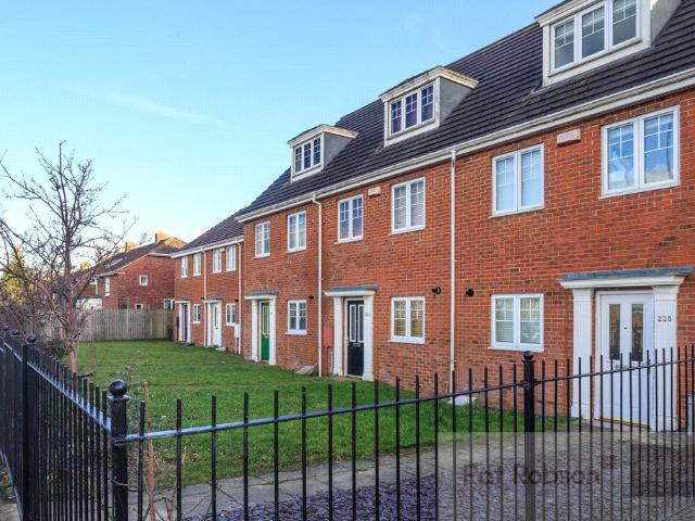 House for rent in Kenton, Tyne And Wear