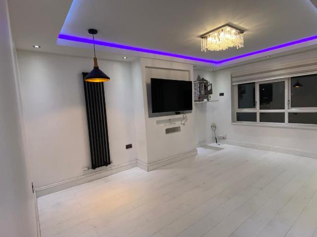 Apartment for rent in Kenton, Greater London