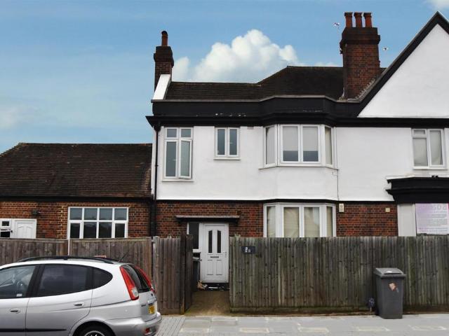 House for rent in London Borough of Brent, Greater London