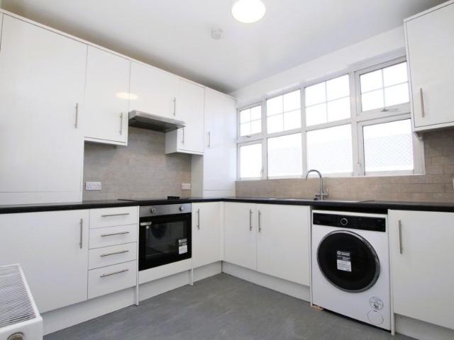 Apartment for rent in Preston, Greater London