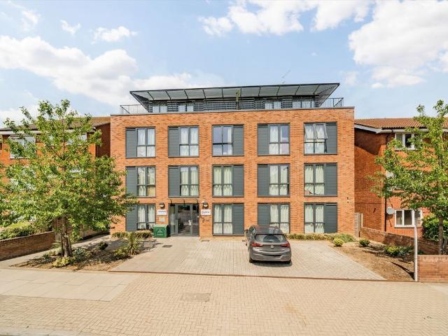 Studio for rent in Greater London