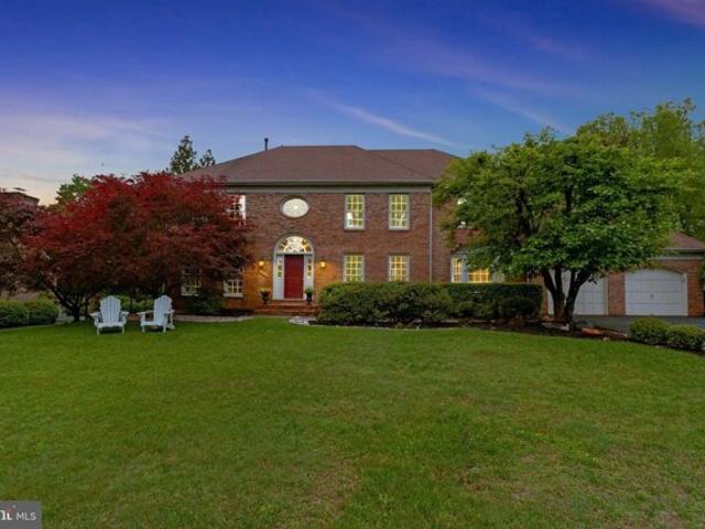 House for sale in Potomac