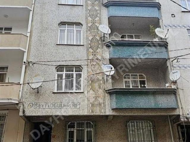 Yunus Emre Mahallesi, Sultangazi içerisinde satılık Bina