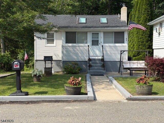 House for sale in Lake Hopatcong, New Jersey