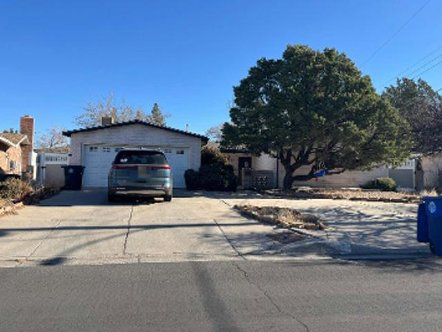 House for sale in New Mexico
