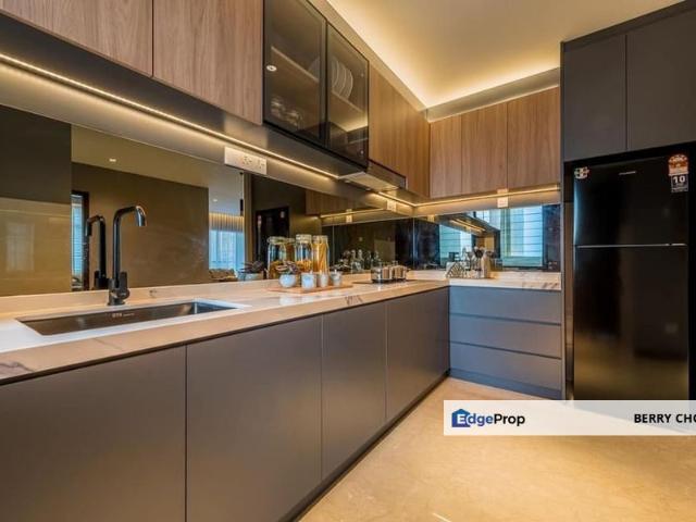 Condominium for sale in Country Heights Damansara, Kuala Lumpur