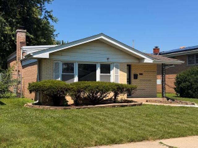 House for sale in Dolton, Illinois