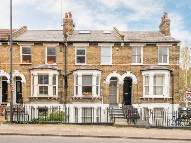 House for rent in Homerton, Greater London