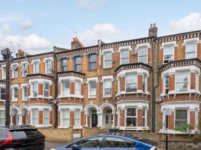 Apartment for rent in Clapham, Greater London