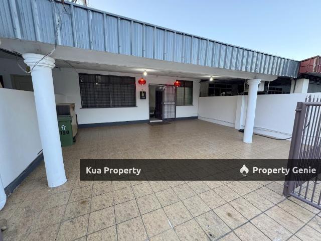 Terraced House for rent in Kuching, Sarawak