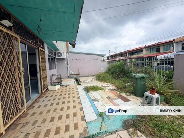 House for sale in Bayor Bukit, Kuching