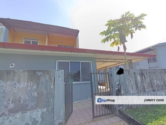 House for sale in Kuching