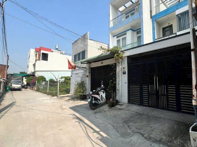 Nhà mặt phố bán