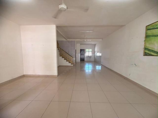 Terraced House for rent in Wellesley, Penang