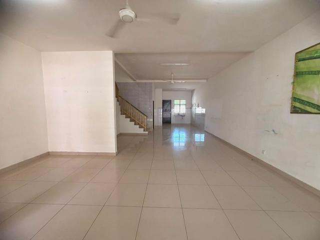 Terraced House for rent in Wellesley, Penang