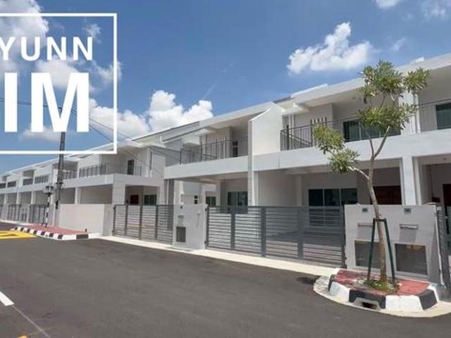 Terraced House for sale in Wellesley, Penang